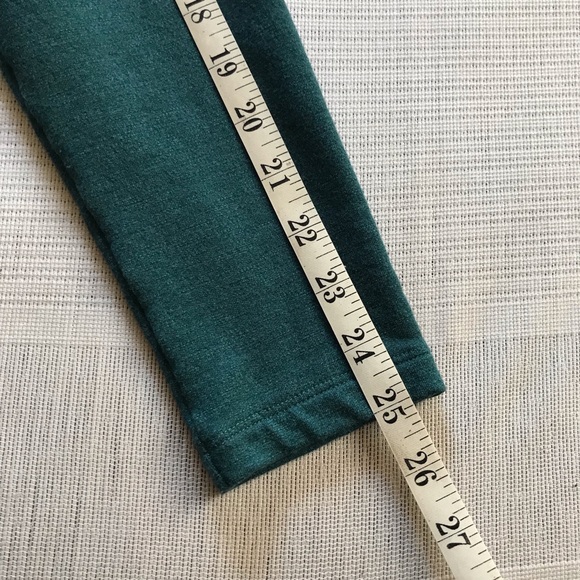 Under Armour Women's Loose Medium Cowl Neck Teal Cropped Hoodie Sweatshirt - Picture 9 of 10